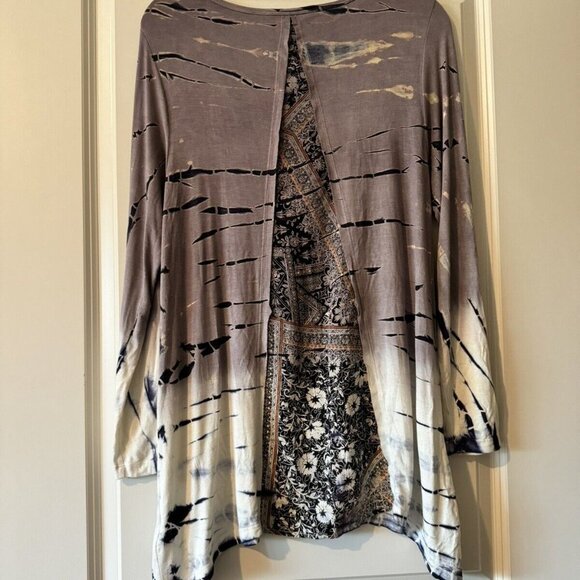 Soft Surroundings Tie Die Stretch Swing Long Sleeve Women's Size Medium EUC - Picture 2 of 4